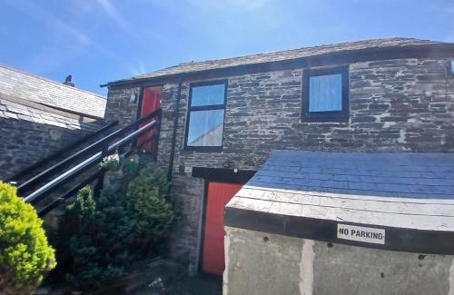 Delabole Apartment | The Chisel Coach House at The Bettle and Chisel