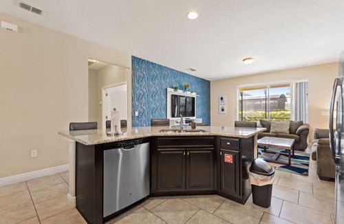 Loughman Cottage | The Cinehaven at Solterra by Shine Villas 407