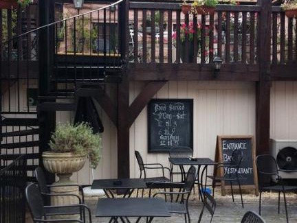 Wells Hotel | The City Arms