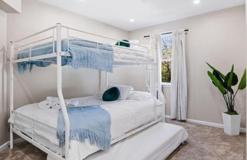 Mount Washington House | The Cityview Getaway Mt Washington