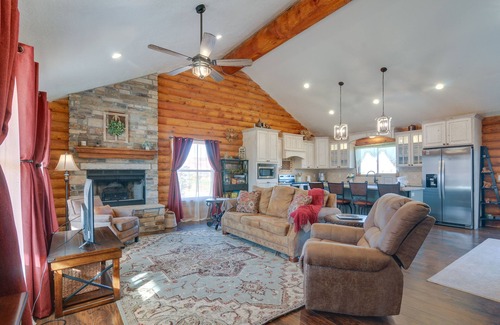 Kanab Cabin | 'The Cliffrose Cabin' - Hike, Relax, Explore!