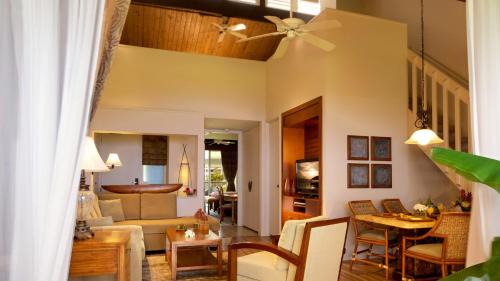 Princeville Resort | The Cliffs at Princeville by VRHost