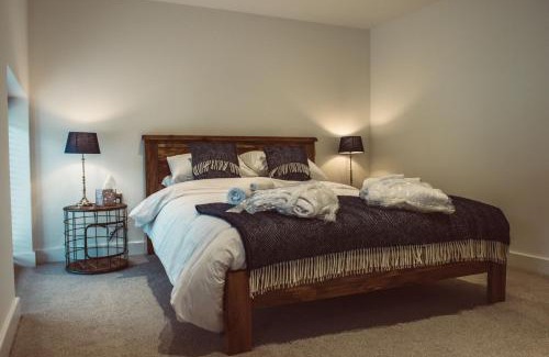 Montgomery House | The Clockhouse