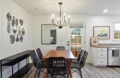 Athens House | The Clover Cottage in Normaltown