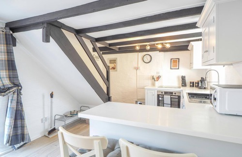 Newcastle Emlyn Cottage | The Coach House, Newcastle Emlyn