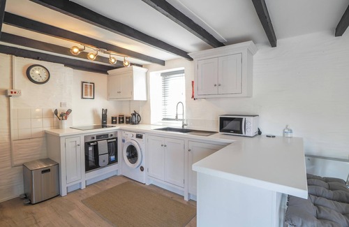 Newcastle Emlyn Cottage | The Coach House, Newcastle Emlyn