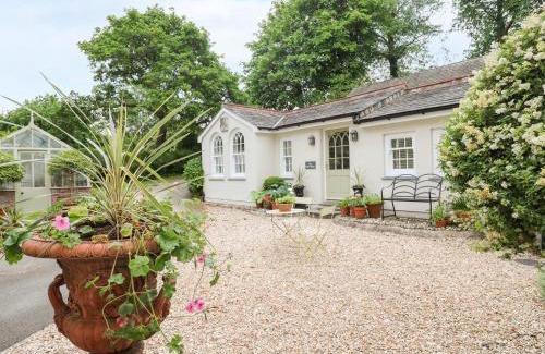 Lanteglos House | The Coach House at Pendower House