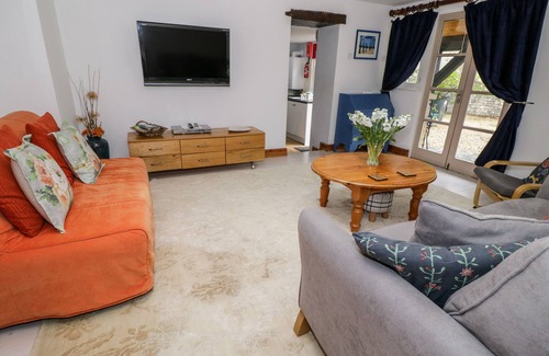 Swineford Cottage | The Coach House