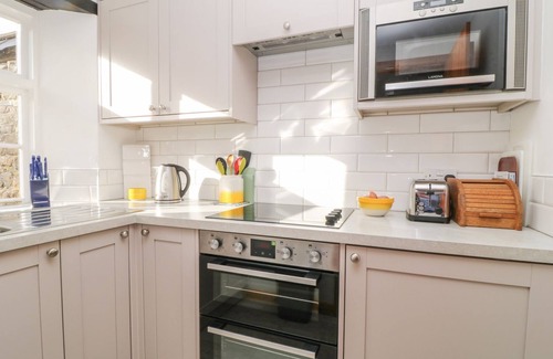 Broadwoodwidger Cottage | THE COACH HOUSE, romantic, character holiday cottage in Lifton