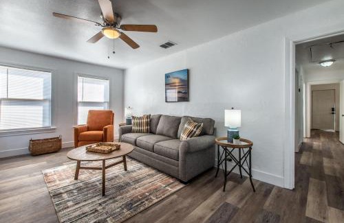 Bay Area House | The Coastal Nest Relax & Unwind in Style