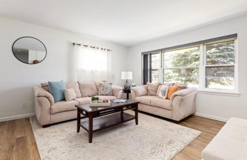 Traverse City House | The Cochlin Cottage, AC, Fenced Backyard, Fire pit