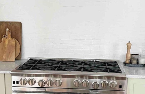 Centreville Other | The Colonial Farmhouse