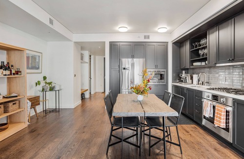 LoDo Condo | The Coloradan 525: One Bedroom, Two Bathroom Modern Condo at Union Station