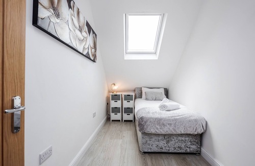 Bedford Apartment | The Conduit Apartment 6 by Homely Spaces