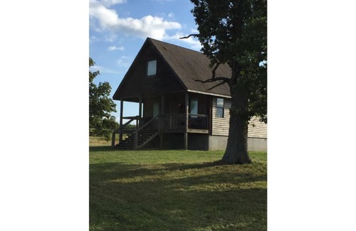 Compton Cabin | The Connie Cabin