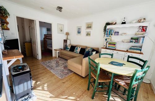 Isle of Portland Ski Chalet | The Corner Lodge