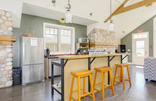 The Blue Mountains Ski Chalet | The Corona at Blue View Chalets