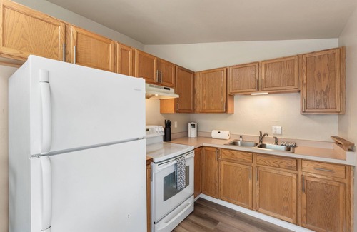 Central Colorado Springs House | The Corona Lookout | Charming Attic Apartment in Historic Home