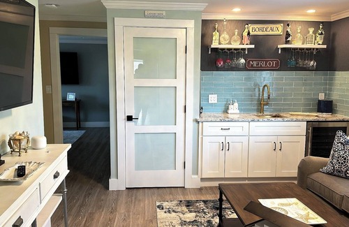 Katama House | The Costal Corner - Martha's Vineyard
