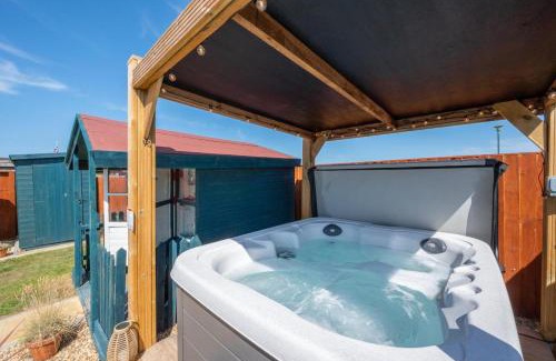 Walcott House | The Cosy Coastal