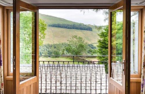 Troutbeck House | The Cosy Peacock