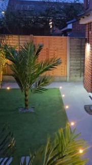 Salford House | The Cosy Pod Studio - Short Stay in Salford