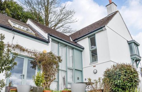 Salcombe House | The Cottage