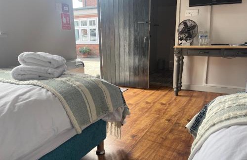 Colchester Hotel | The Courtyard Rooms