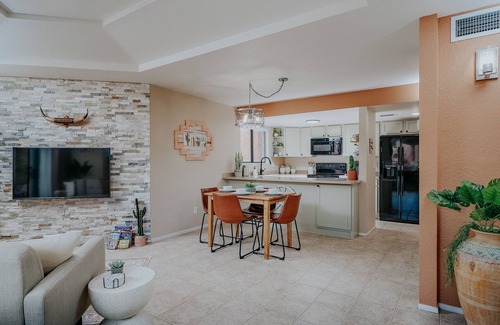 Tucson Condo | The Cowboy Flat; 1bed/1ba NEWLY RENOVATED Condo