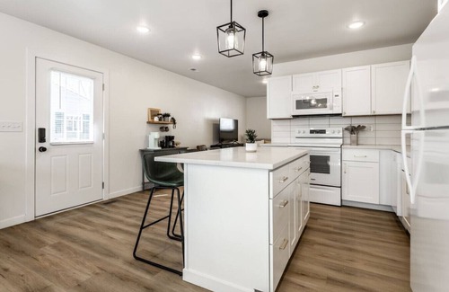 Indianapolis House | The Cozy Green Cottage
