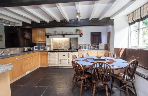 Hawkshead House | THE CRAGG, pet friendly, with open fire in Ambleside
