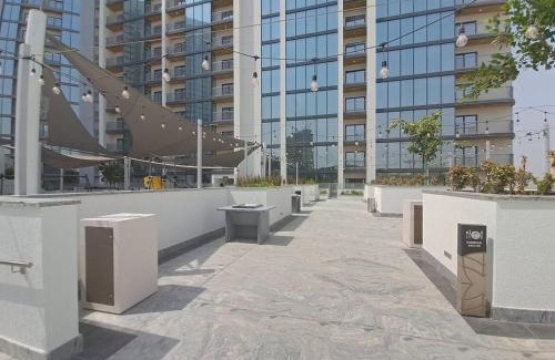 Nad Al Sheba Apartment | The Crest A - Premium Two Bedroom High-Rise Escape