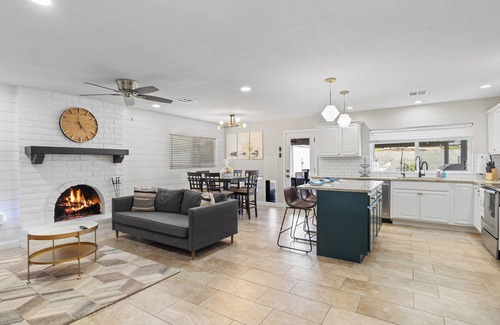 La Paz At Desert Springs House | The Crocus Villa
