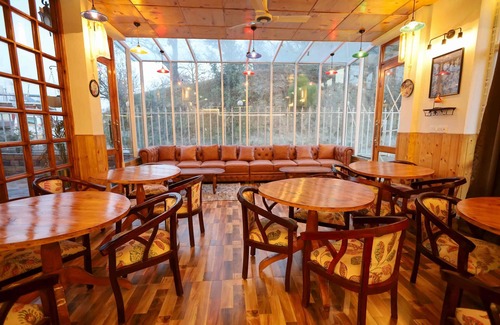 Seetla Hotel | The Crosswoods Three