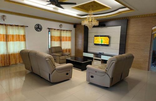 Johor Bahru House | The Crown Homestay