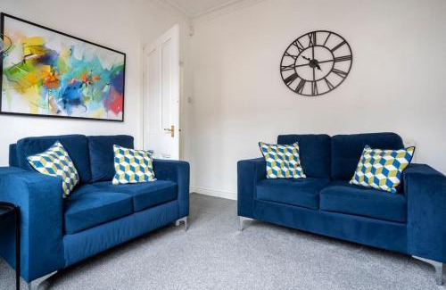 Darlington House | The Crown - Modern & Stylish Home from Home near Hopetown