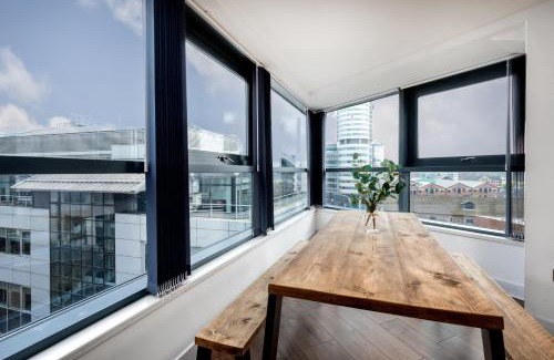 Leeds City Center Apartment | The Curated Corner