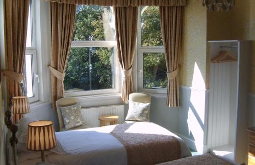 Douglas House | The Devonian