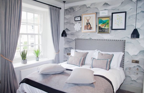 Hartington Hotel | The Devonshire Arms