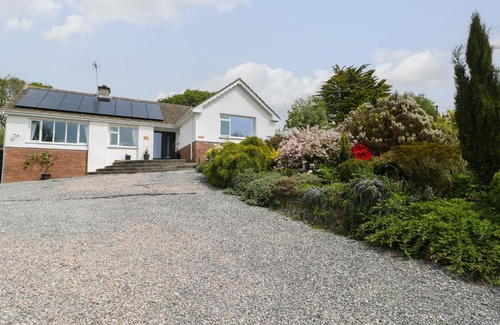 Wiseman's Bridge House | The Dingle