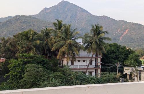 Tiruvannamalai Apartment | The Divine Homestay