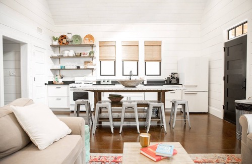 Hampton Cottage | The Dogtrot in Dennis Cove - Creekside Cabin w/Sauna, Hot Tub & AT Trail Access