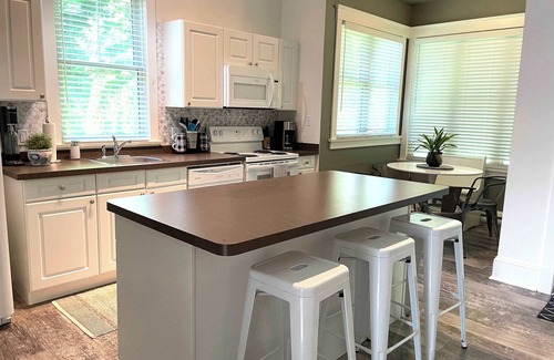 Cherry Valley House | The Dogwood - 32 Hollow