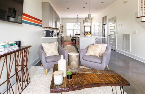 Nashville House | The Dogwood House – Minutes to Downtown & Opry