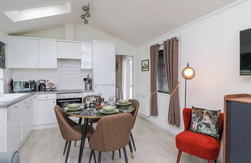 New Quay Cottage | THE DRAGONFLY, pet friendly, with a garden in Llanarth