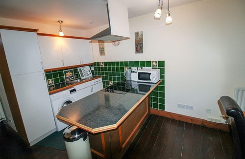 Haltwhistle Cottage | The Drapery, Haltwhistle, ideal for when walking Hadrian's Wall as a stop off