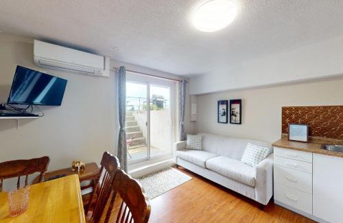 Wasaga Beach Apartment | The Driftwood Deck 5B