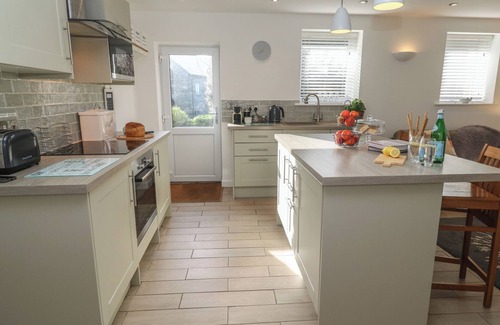 Chysauster Cottage | The Duck House