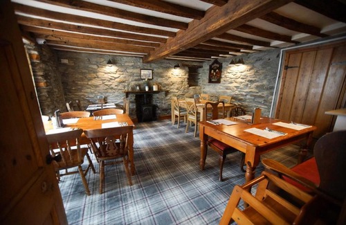 Llandrillo Hotel | The Dudley Arms
