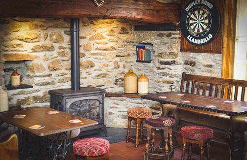 Llandrillo Hotel | The Dudley Arms
